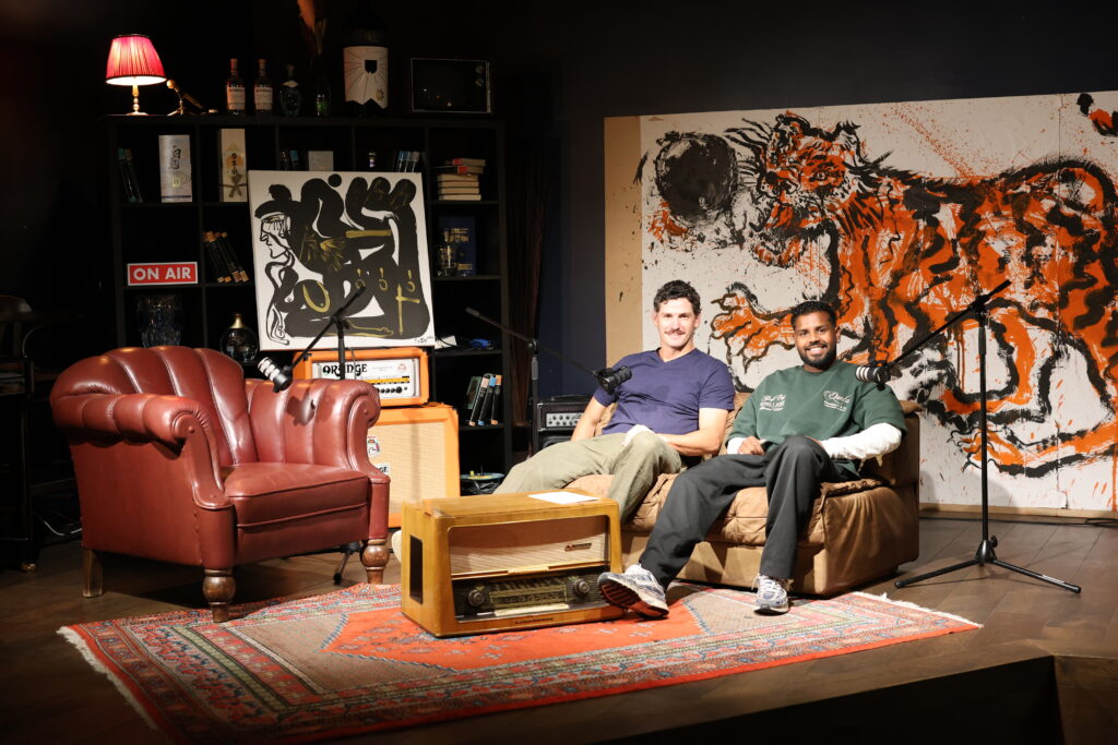 19th Hole at Harlekin – Talkshow-Bühne im Hidén Harlekin in Zug